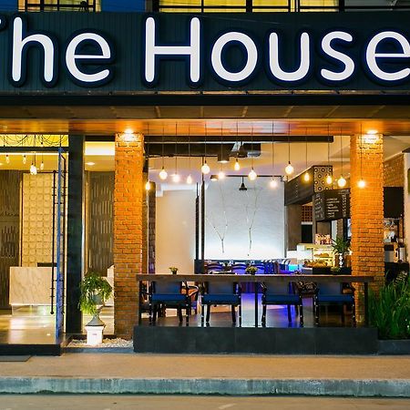 Отель The House Patong Экстерьер фото